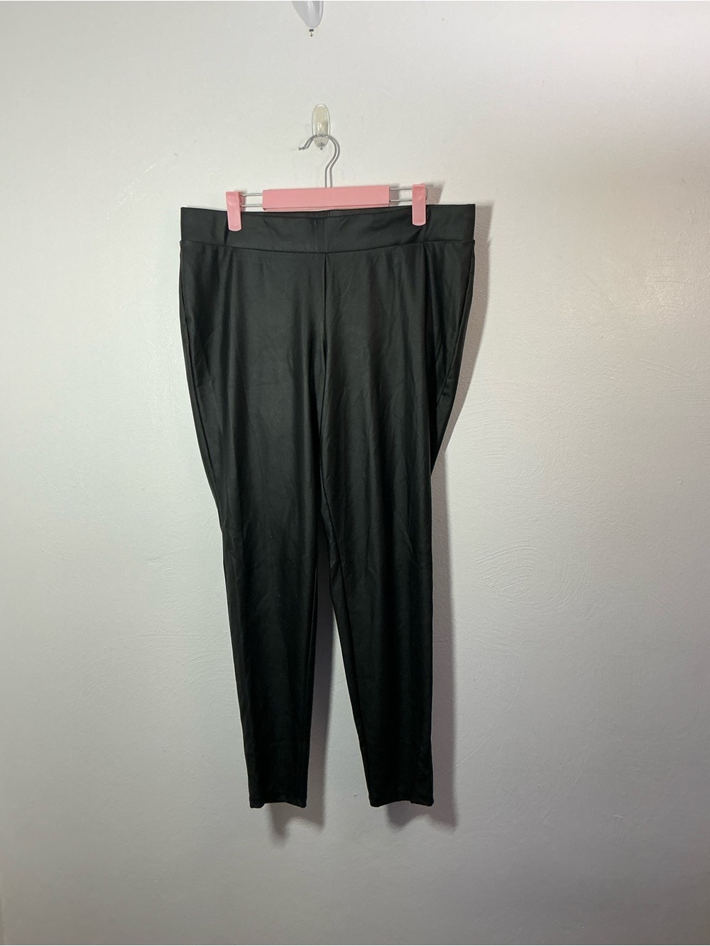 Torrid Faux Leather Leggings Size 1